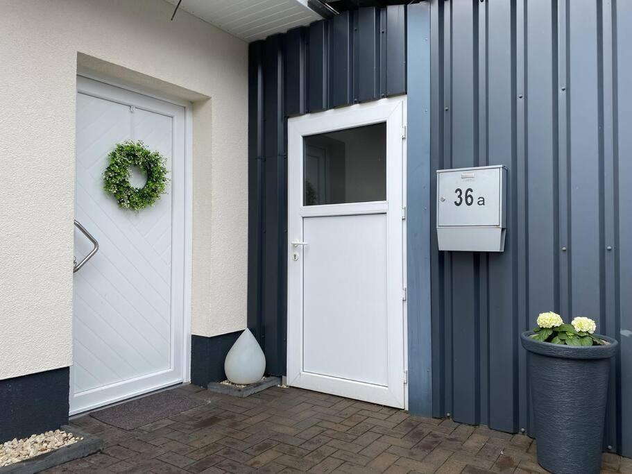 Neu Apartment In Schloss Naehe,Parkplatz, Netflix Sögel Exterior foto